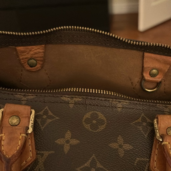 Louis Vuitton Speedy 30 Vintage Bag - Picture 10 of 14